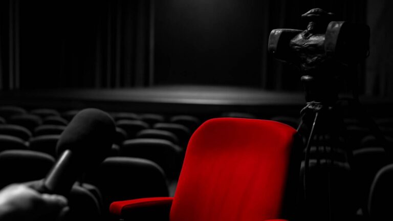 Редакционная иллюстрация к материалу рубрики Культура и медиа