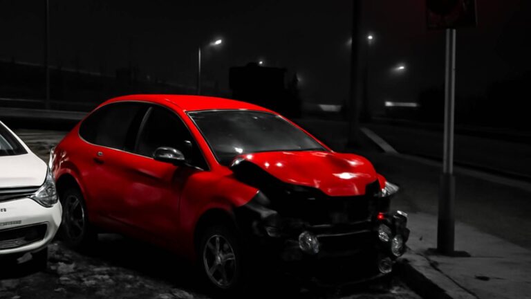 Город - ДТП на МКАД у 63 км: авто и мотоцикл столкнулись - Не факт!.